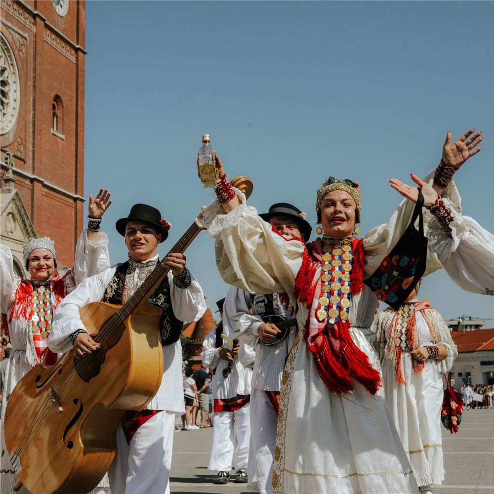 58. Đakovački vezovi - Svečana povorka