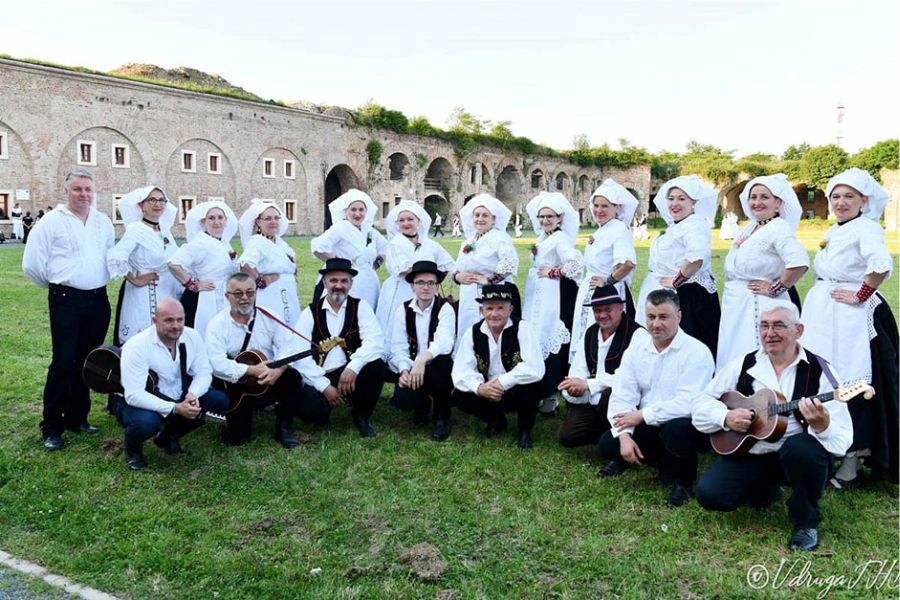 kud_eugen_kumicic_slavonski_brod 0_djakovacki_vezovi_sudionici