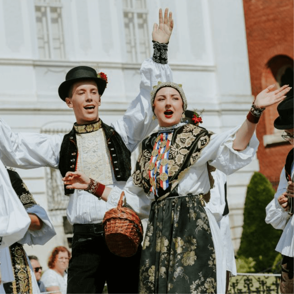 59. Đakovački vezovi - Svečana povorka