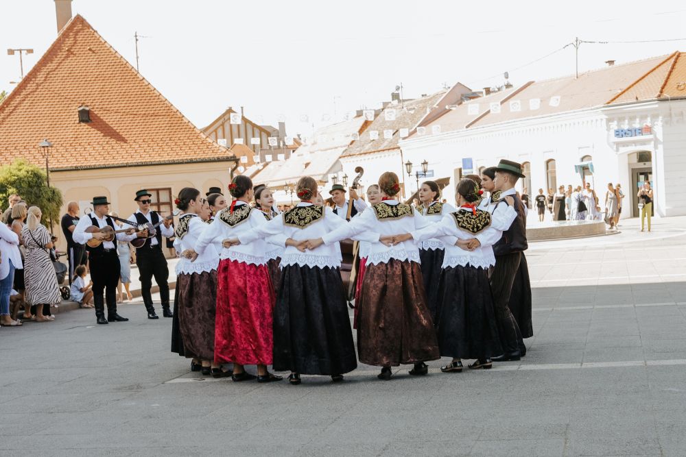 [FOTO GALERIJA] Povorka Malih vezova 2025.