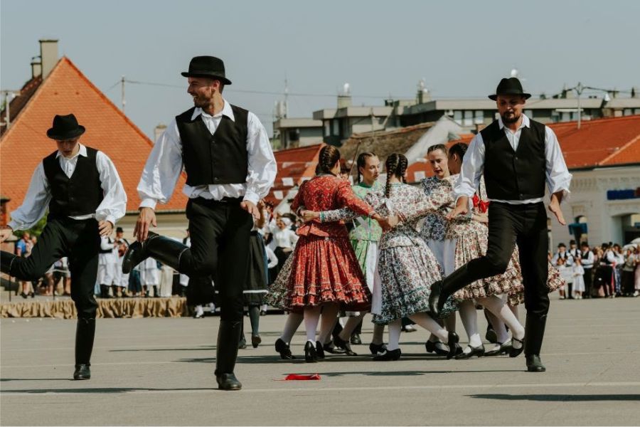 0_djakovacki_vezovi_sudionici